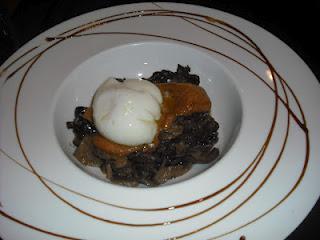 Restaurante La Lluna en un Cove, en el Prat de Llobregat (Barcelona).