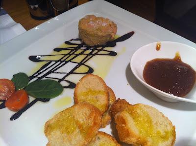 La Mary: no me pillan en una tercera.