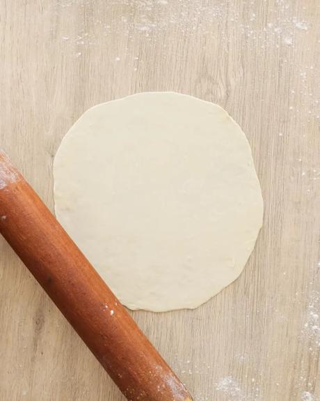 estirar masa para burritos