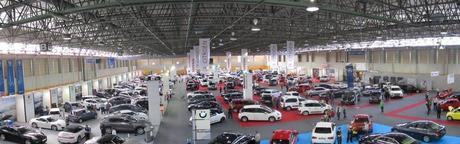 Coches en Expourense, último domingo de marzo 2012