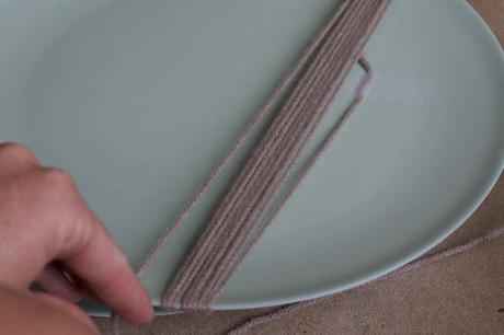 Tutorial: Decoramos los platos con lana...
