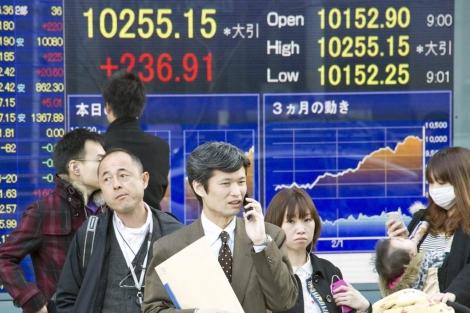 Desarrollar varias actividades a la vez puede generar estrés. | Efe