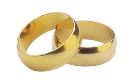 bodas de oro UÑAS BELLAS Y AFILADAS