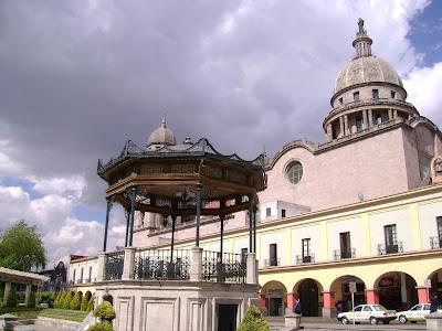 CONFERENCIAS HISTORIA TOLUCA (MÉXICO)