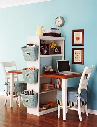 Una repisa, dos oficinas