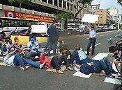 Manifestaciòn ante Vicepresidencia Trabajadoras(es) Venalum