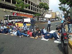 Manifestaciòn ante Vicepresidencia de los Trabajadoras(es) de Venalum