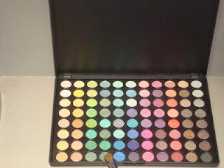 Maquillalia dejó de ser una tienda online y se convirtió en una tienda física por un dia.