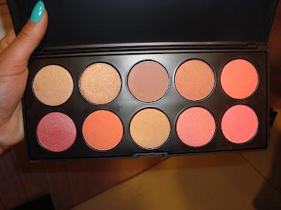 Maquillalia dejó de ser una tienda online y se convirtió en una tienda física por un dia.