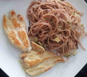 Vuestras Comidas MacrobiotiVas pasta y pollo mara