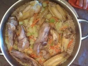 paella amparo! Paella con arroz calasparra integral, verduritas temporada y pollo ecológico por Amparo Romagosa, desde Madrid. Ya podrían hacerlas así los valencianos...