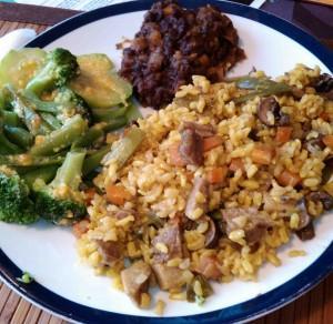 Vuestras Comidas MacrobiotiVas Arroz con curcuma, brócoli y crema de azuki