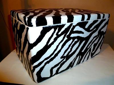 Caja animal print y Felices Pascuas para todos!