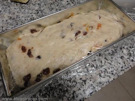 Pan de albaricoques y pasas