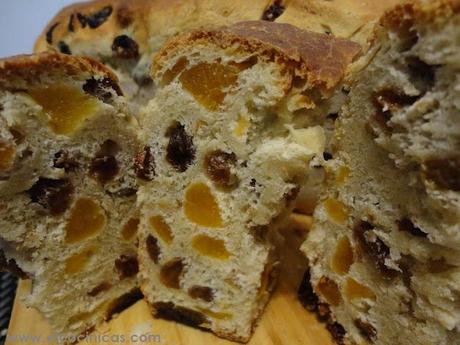 Pan de albaricoques y pasas