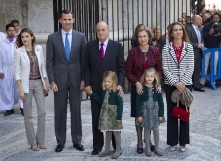 El look de Dña. Letizia el Domingo  de Resurreción