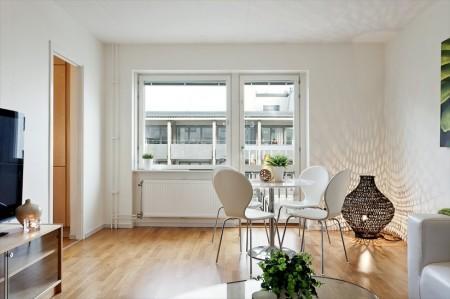 estilo nórdico estilo escandinavo diseño de interiores decoración sueca Decoración sencilla y funcional en un mini   piso de 48 m² decoración nórdica decoración escandinava decoración en blanco decoración de pisos pequeños decoración de minipisos decoración de interiores decoración de estudios 