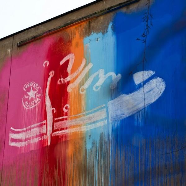 Converse + street art