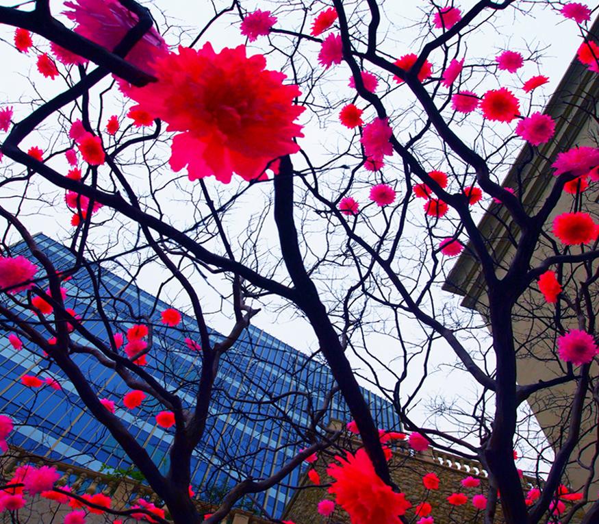 Jardin ciudad arte 03 Instalacion artistica primaveral