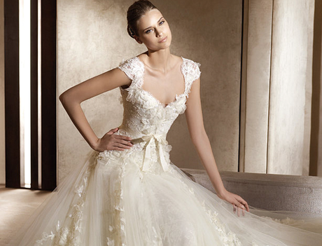COLECCION NOVIAS ELIE BY ELIE SAAB 2012 COLECCION NOVIAS ELIE BY ELIE SAAB 2012