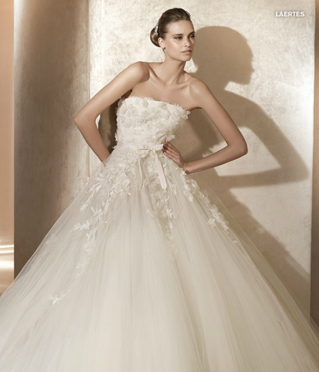 COLECCION NOVIAS ELIE BY ELIE SAAB 2012 COLECCION NOVIAS ELIE BY ELIE SAAB 2012