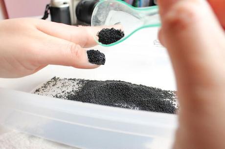 DIY Uñas - Uñas de caviar por menos de 7 euros DIY Uñas - Uñas de caviar por menos de 7 euros
