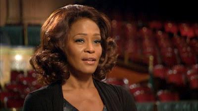 El cadáver Whitney Houston fue encotrado sin pelo, con marcas  y quemaduras