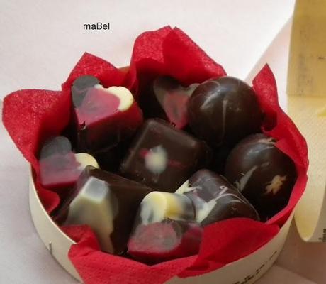 Bombones rellenos (con gelatina)