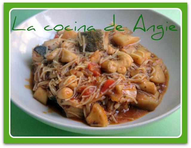 FIDEOS CON CHOCO Y BACALAO