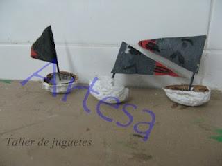 Barquito con cáscara de nuez