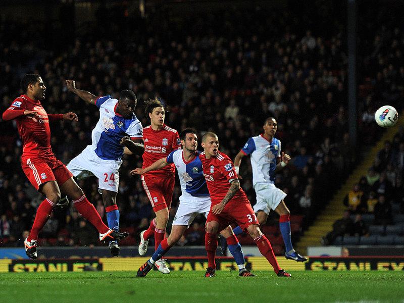 Carroll apuntilla al Blackburn!