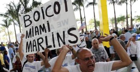 Otra vez la dictadura de Miami