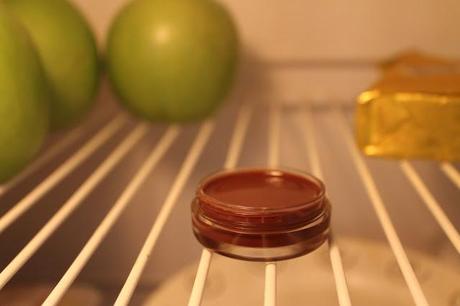 DIY Belleza - Bálsamo labial chocolate DIY Belleza - Bálsamo labial chocolate