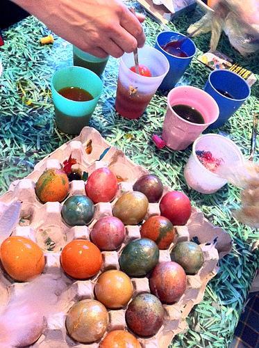 Fiesta huevos pintos Pola Siero, Asturias