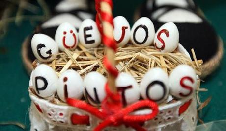 Fiesta huevos pintos Pola Siero, Asturias