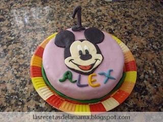 Tarta de  Mickey Mouse de fondant