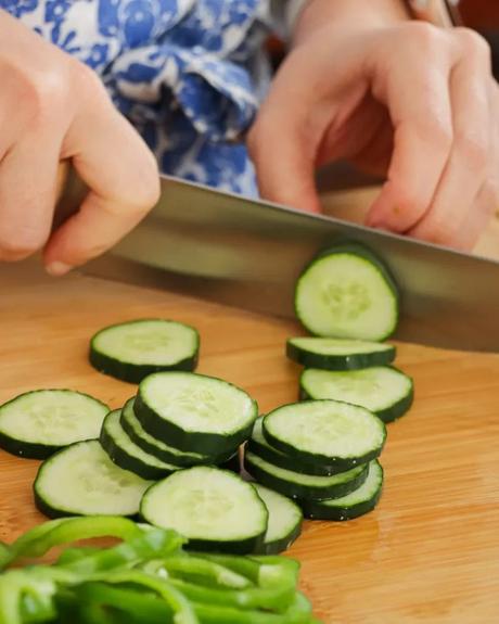 cortar pepino