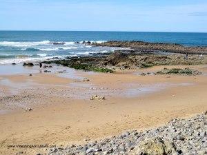 Playa de Vega en Ribadesella: zona rocosa oriental