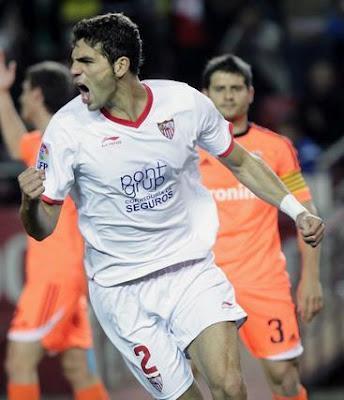 Actualidad Sevillista: Sevilla FC 3 Vs Real Zaragoza 0.Más cerca de Europa. Actualidad Sevillista: Sevilla FC 3 Vs Real Zaragoza 0.Más cerca de Europa.