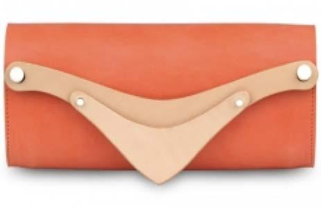 Fleet Ilya, una firma de boslos y accesorios de piel