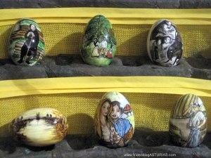 Huevos más caros...Huevos Pintos Pola Siero 2012