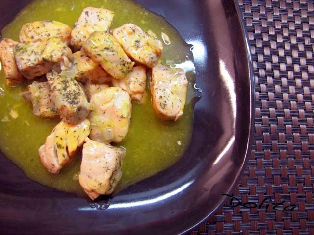 SALMÓN EN SALSA DE NARANJA