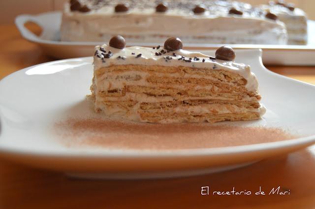POSTRE DE CAFÉ CON GALLETAS DE CANELA