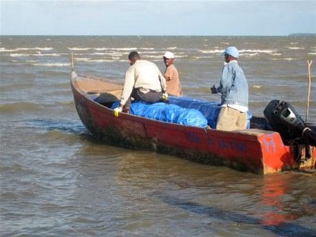 TRÁGICA: Recuperan tres cadáveres del naufragio en Nisibón