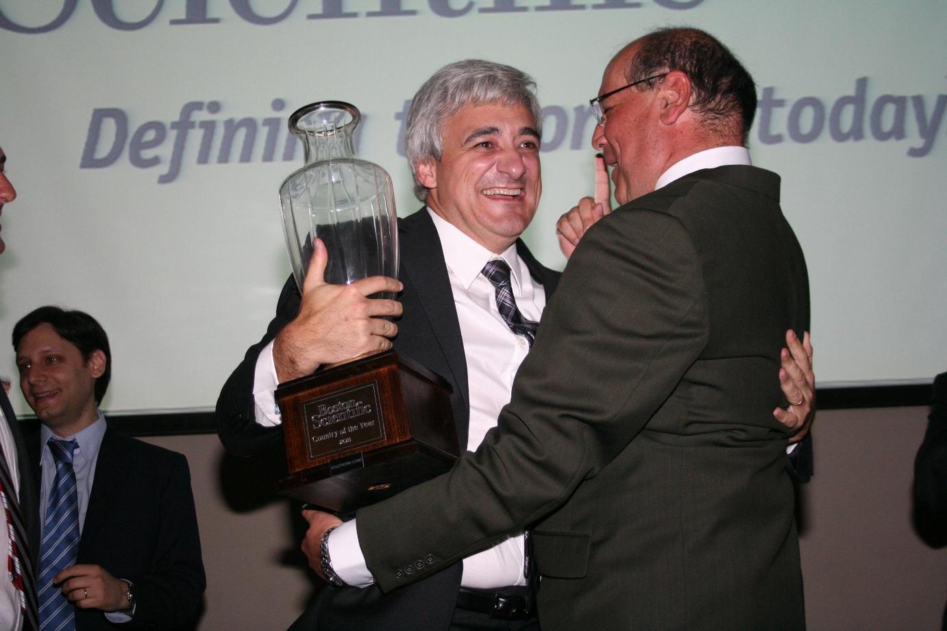 Walter González (premiado) y Mauricio Ortiz - B.jpg