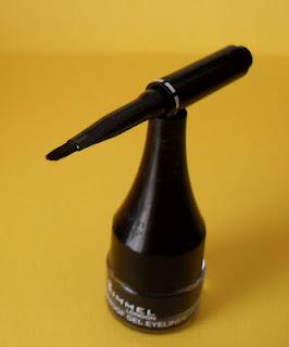 Gel Eyeliner Waterproof de Rimmel London: delineado perfecto por un precio perfecto
