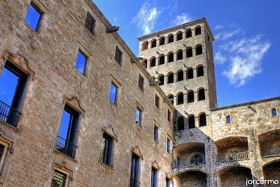 plaza del rey de Barcelona