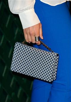 Amy Smart en la premiere de 