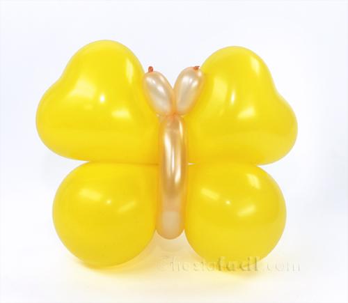 {Martes} Globos: Una elegante mariposa con globos