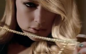 g254 300x187 Préférence: Color, belleza, glamour y sensualidad 